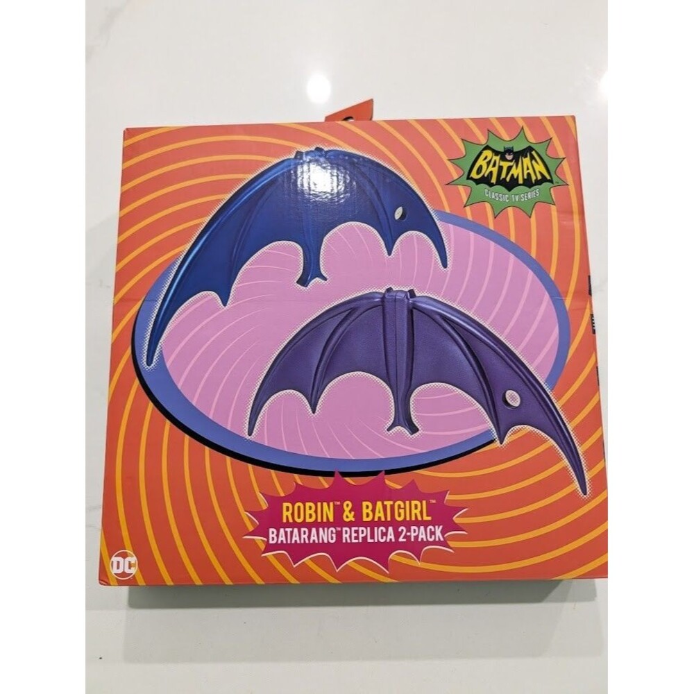 NECA Batman 1966 TV Show Prop Replica Batgirl & Robin Batarangs 2 Pack BNIB NEW